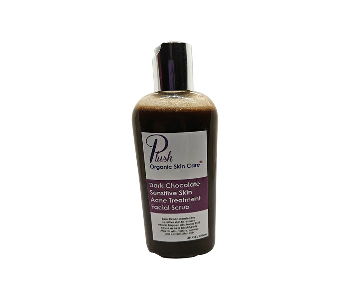 Scrub viso al cioccolato fondente e frutti di bosco